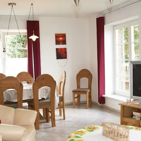 In Mirow Ot Apartament Qualzow